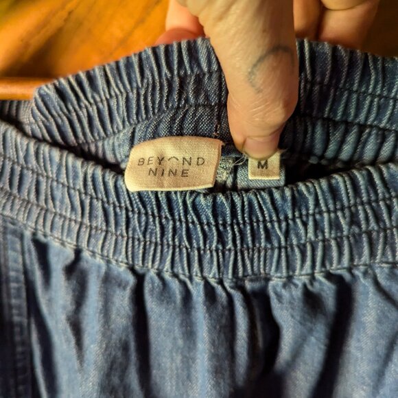 Beyond Nine Mabel barrel pants - Picture 3 of 4